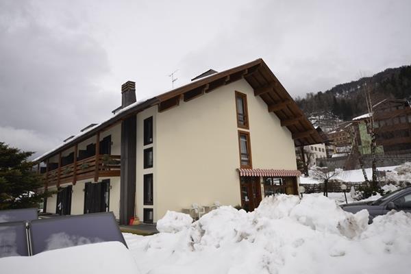 Bepy Hotel Garni Giustino Exterior foto